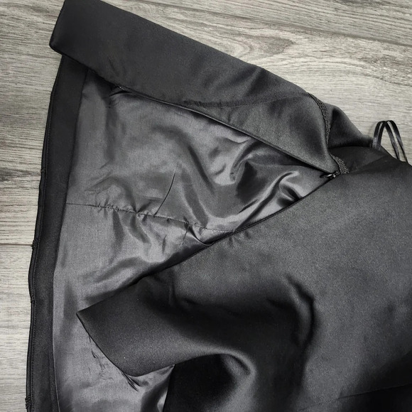 Sandra Darren women's blouse top size 32W black satin party cocktail eve… - Picture 5 of 6